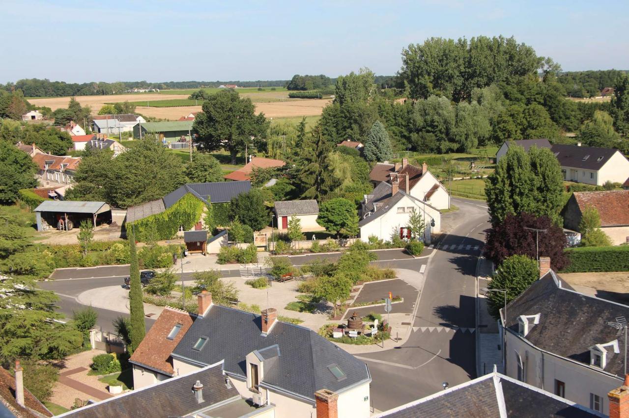 Des photos de Oisly du clocher de l'église